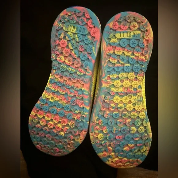 NOBULL Vibrant Yellow Trainers - Picture 5 of 8